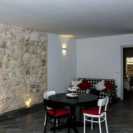 Casa Di Clara Syrakus